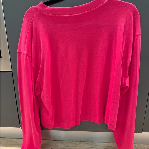 babaton bright pink long sleeve shirt - Picture 2 of 4